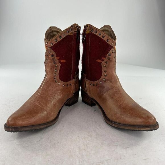 Steve Madden Swaret Ankle Boots IS 8 M Womens Brown Leather Aztec Western Boot - Picture 3 of 10